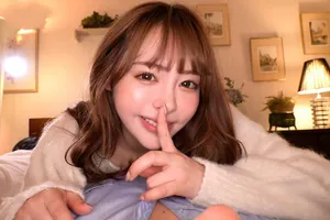 Một đêm khiêu dâm trong KTV, một cô gái trẻ quyến rũ, một Loli nhỏ sinh vào những năm 2000, bị rượu và âm nhạc kích thích, và bị một bàn tay bẩn thỉu trêu chọc. Thật tuyệt khi cởi đồ và quan hệ với cô ấy mà không cần bao cao su trong phòng tắm